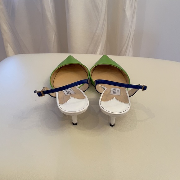 Shoes - Picture 3 of 7